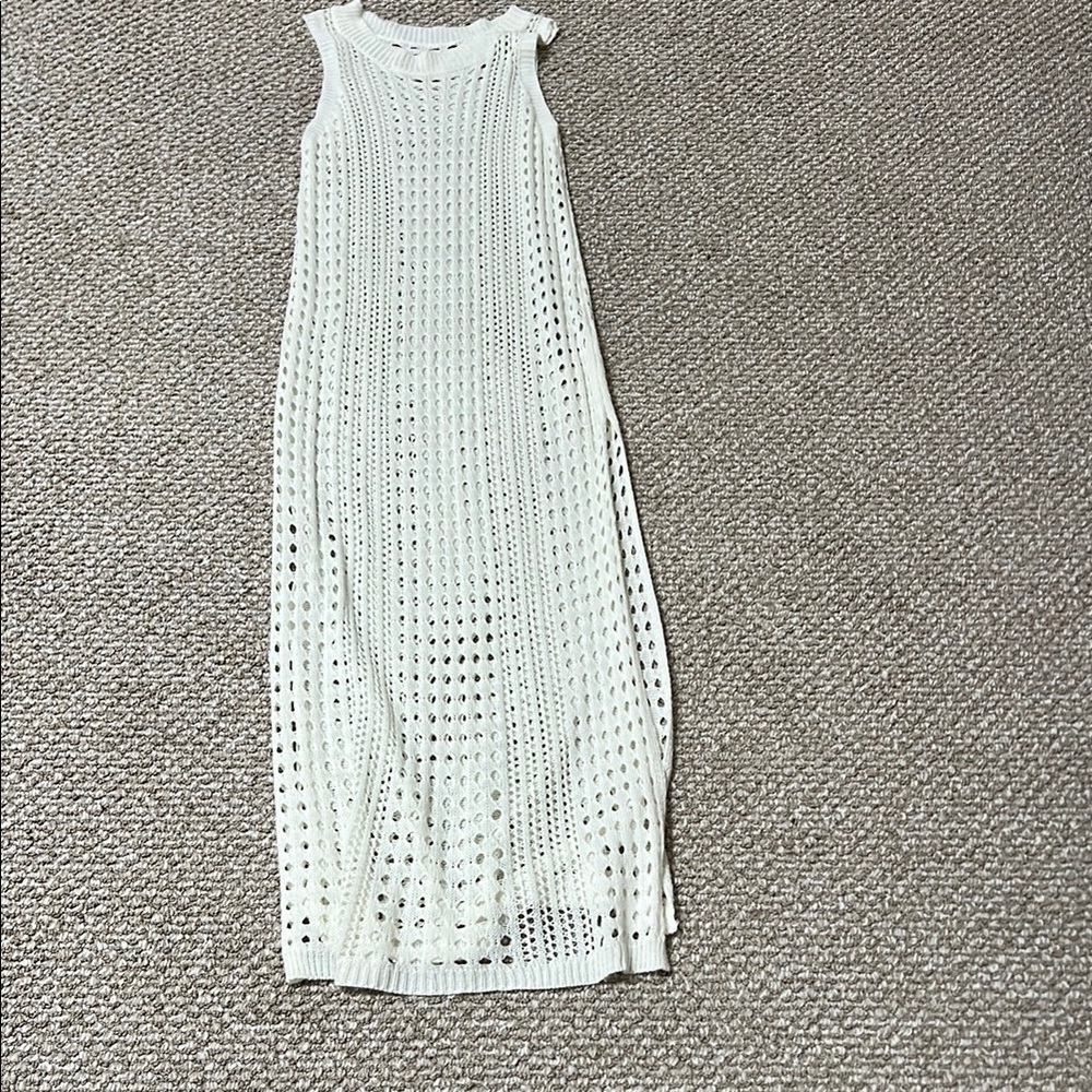 White crochet beach coverup
